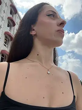 MoonLinaa's Webcam Show