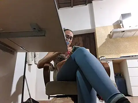 Paragura Webcam show