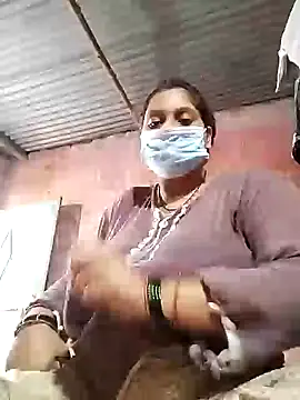 Chat +18 de priyasharma0101 ao vivo