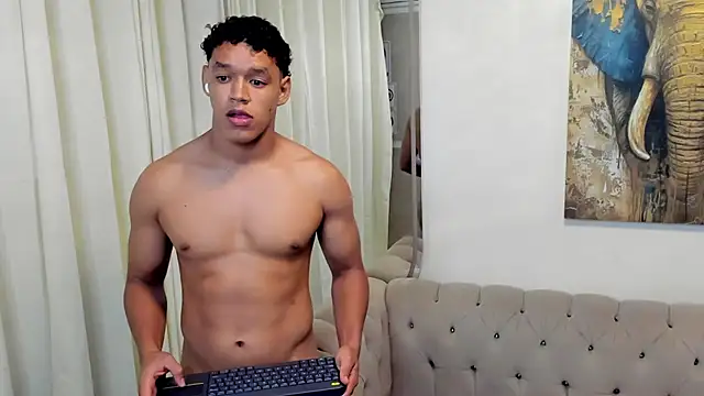 Oliver_Smithx Show in webcam
