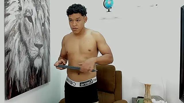 Oliver_Smithx Show in webcam