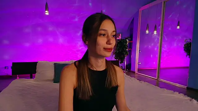 AlikaKir's Live XXX Chat
