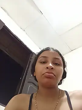 Lia_Foz Adlı Modelin Canlı Sohbet Odası