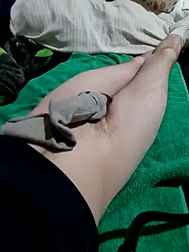 AllwaysHornyJames Webcam Show