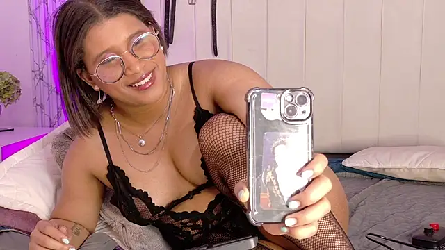 LorenaVelez Webcamshow