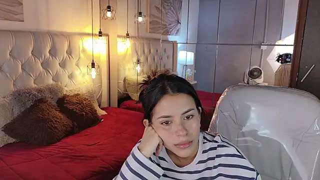 הופעת וובקאם של sparks_eva