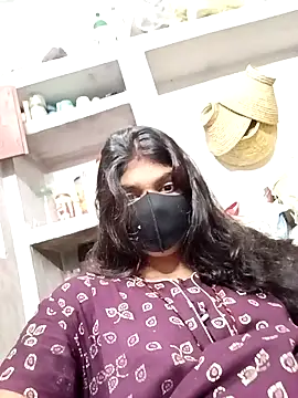 Show de Ladydone711 na webcam