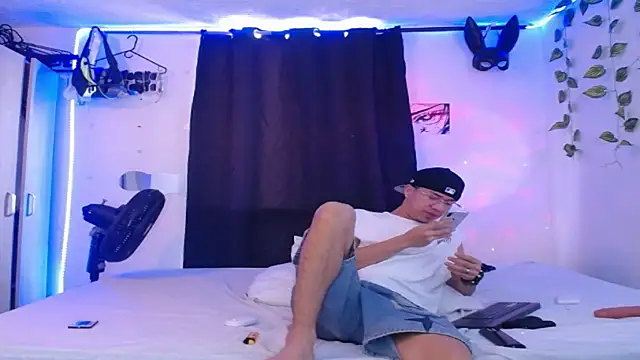 Anyelo_miuller99n Webbikameraesitys
