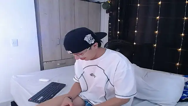 Anyelo_miuller99n Webbikameraesitys