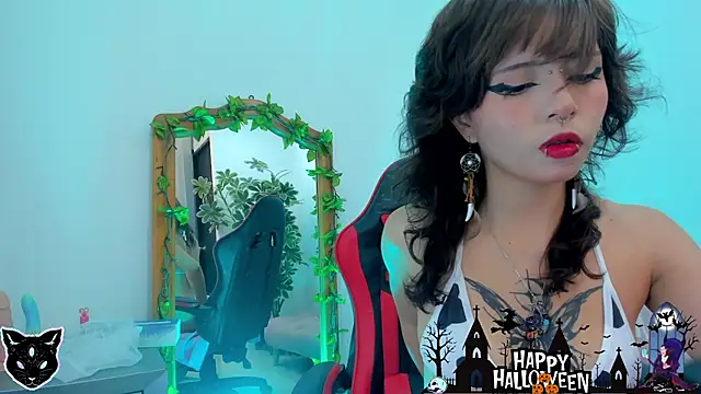 Sukiihanna's Webcam Show