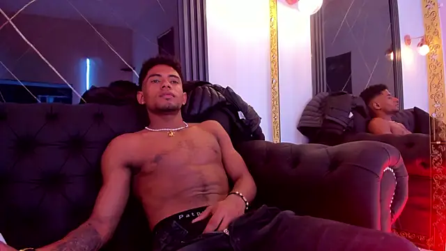 Вебкам-шоу axel_black_xxx
