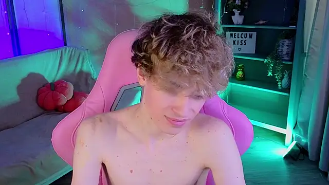 kevingarsiaa Show in webcam