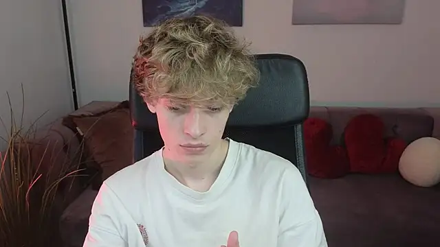 kevingarsiaa Webcam Show