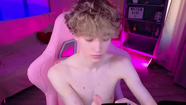 kevingarsiaa Webcam Show