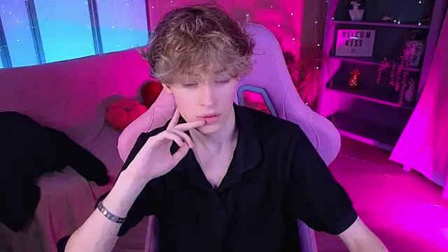 kevingarsiaa webkamerás műsora