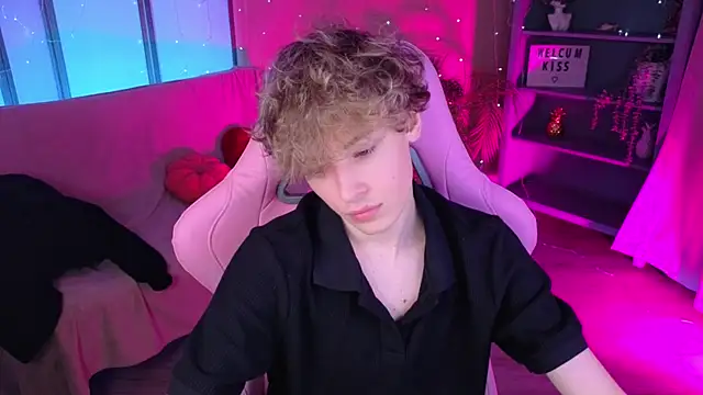 kevingarsiaa Webcam Show