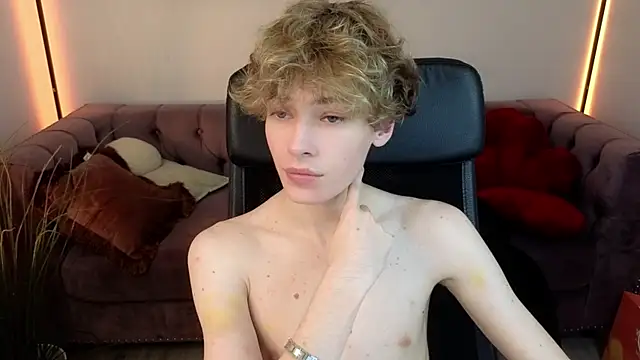 kevingarsiaa Pertunjukan Webcam