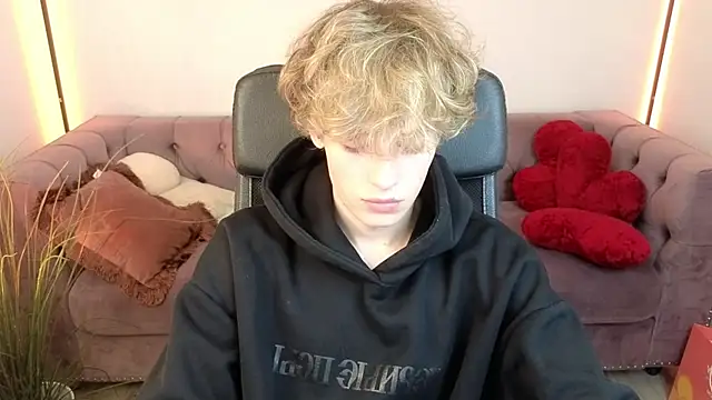 kevingarsiaa's Webcam Show