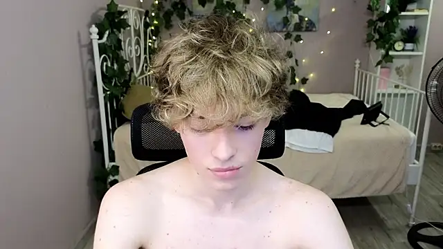 kevingarsiaa Webcam Show