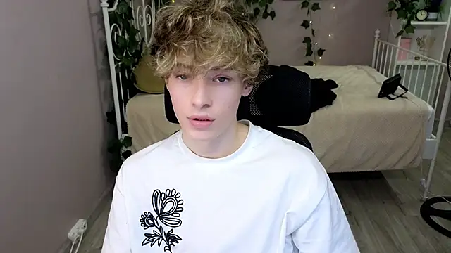 kevingarsiaa Webcam Show