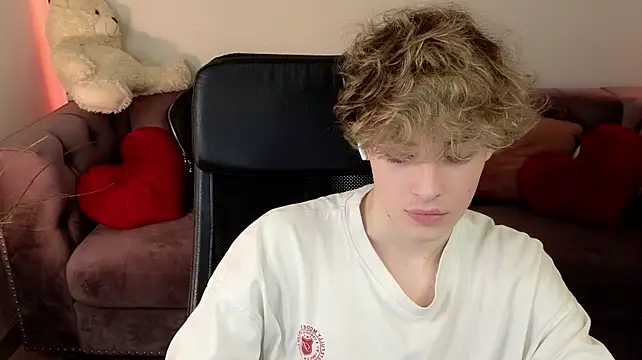 kevingarsiaa Pertunjukan Webcam