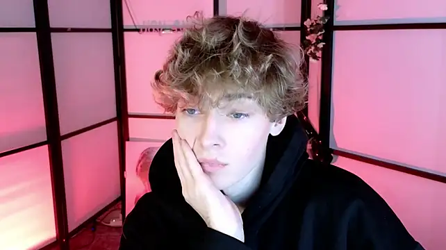kevingarsiaa webcam show