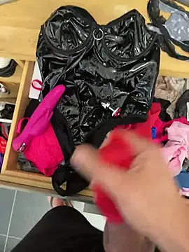 Webkamerová show swissboy22