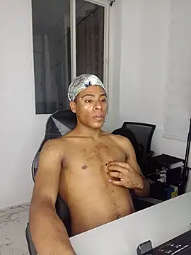 Webkamerová show axelbycortez