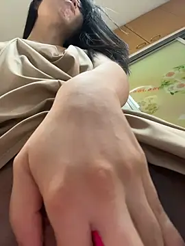 77qiqi-7777のウェブカメラショー