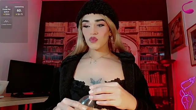 הופעת וובקאם של Michell_luxe