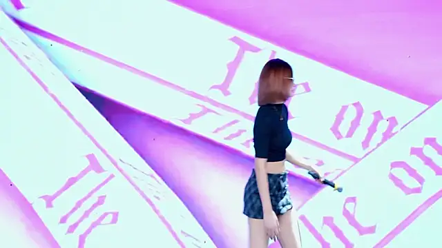 GIVENCHY-001 웹캠 쇼