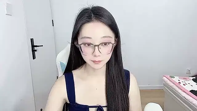 -qingqing's Live XXX Chat