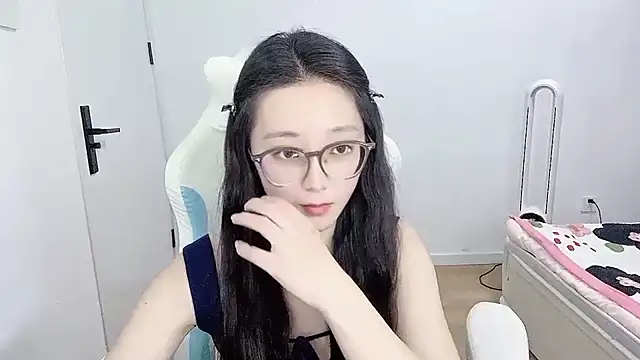 -qingqing 在線直播表演