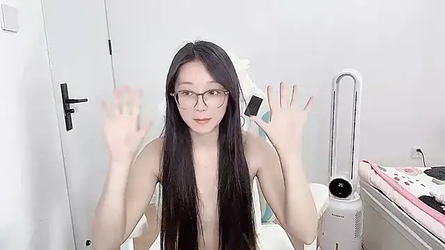 -qingqing 在線直播表演