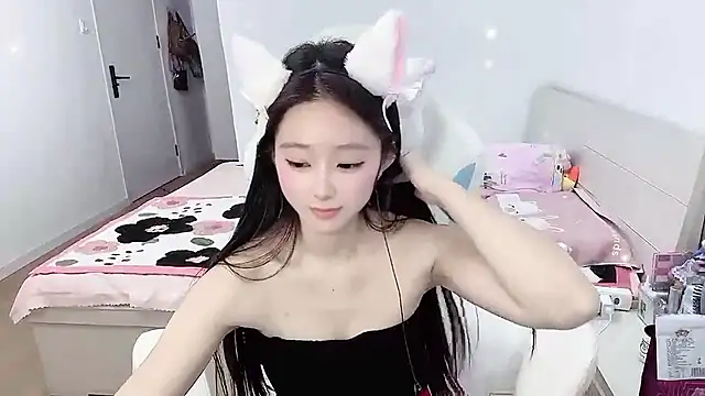 -qingqing 网络视讯表演