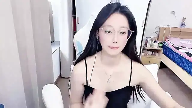 -qingqing 网络视讯表演