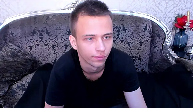 Вебкам-шоу lucaskaur