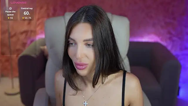 Show de JasminBee na webcam