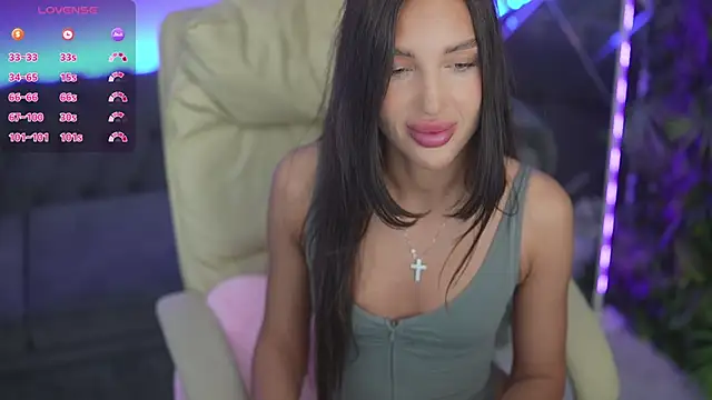 Вебкам-шоу JasminBee