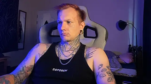 razor_paul – webcam-show