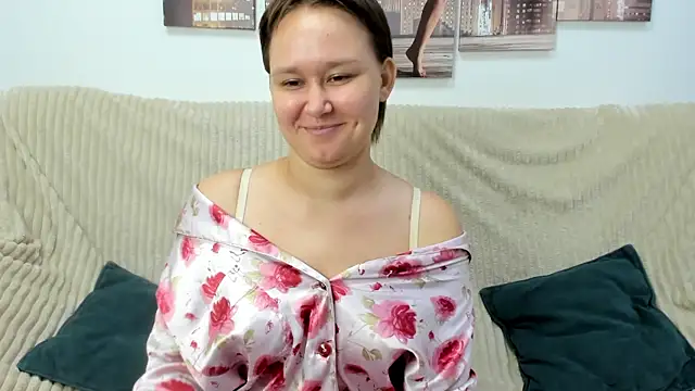 babe_molly Adlı Modelin Canlı XXX Sohbeti