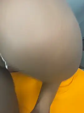 Kayda27 Show in webcam