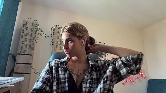 Rossy_Sn Webbikameraesitys