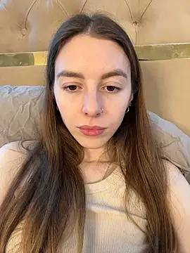 Lolya_n Webbikameraesitys