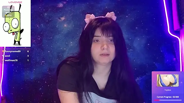 Trixiedoescamcam's Webcam Show