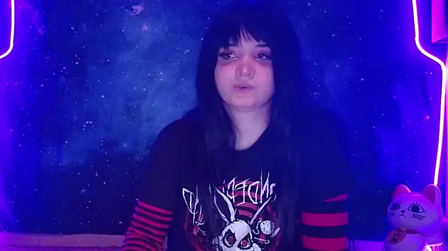 Trixiedoescamcam Show in webcam