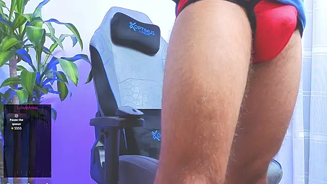 Hamiltonng12's Webcam Show