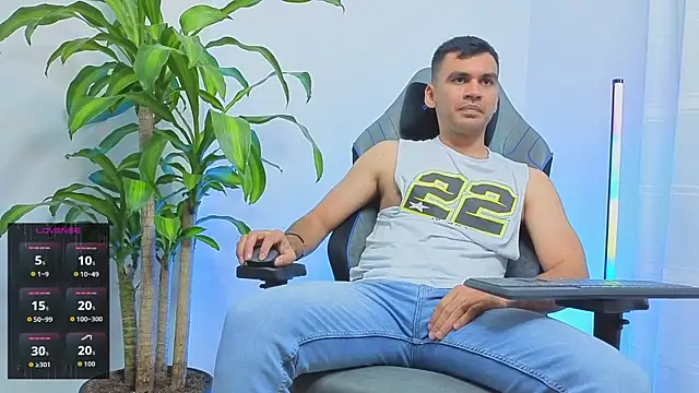 Hamiltonng12 Шоу с уебкамера