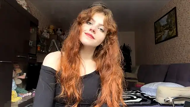 BuzzingRaid's Webcam Show
