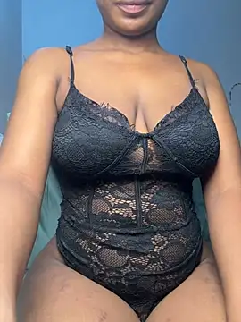 Bellafrenchy Show in webcam